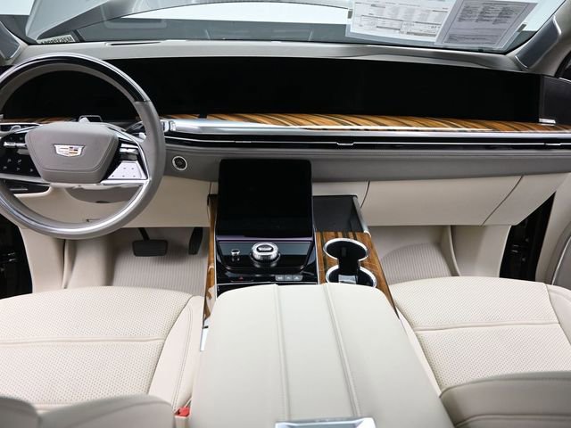 Certified 2025 Cadillac Escalade Premium Luxury Platinum w/ LPO, Floor Liner Package image 25