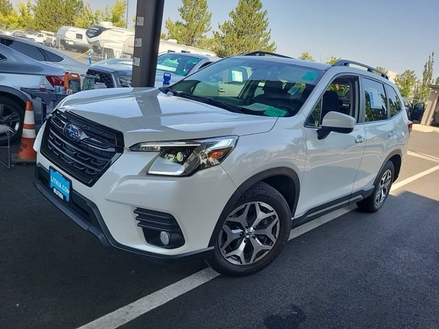 Used 2022 Subaru Forester Premium AWD/4WD image 6
