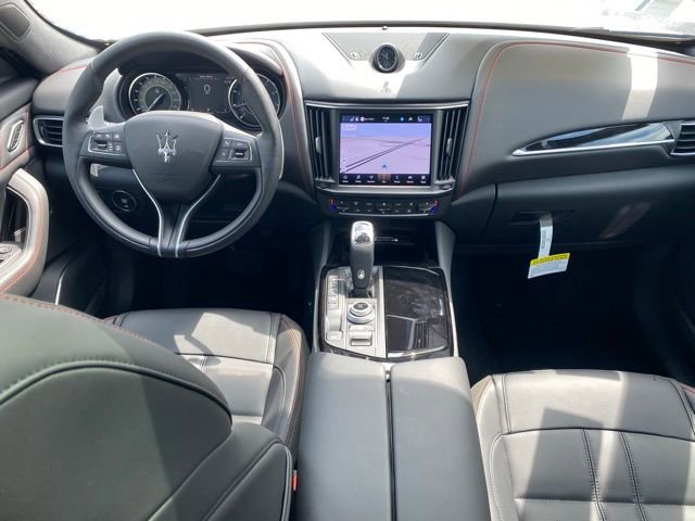 Used 2024 Maserati Levante GT Ultima image 46