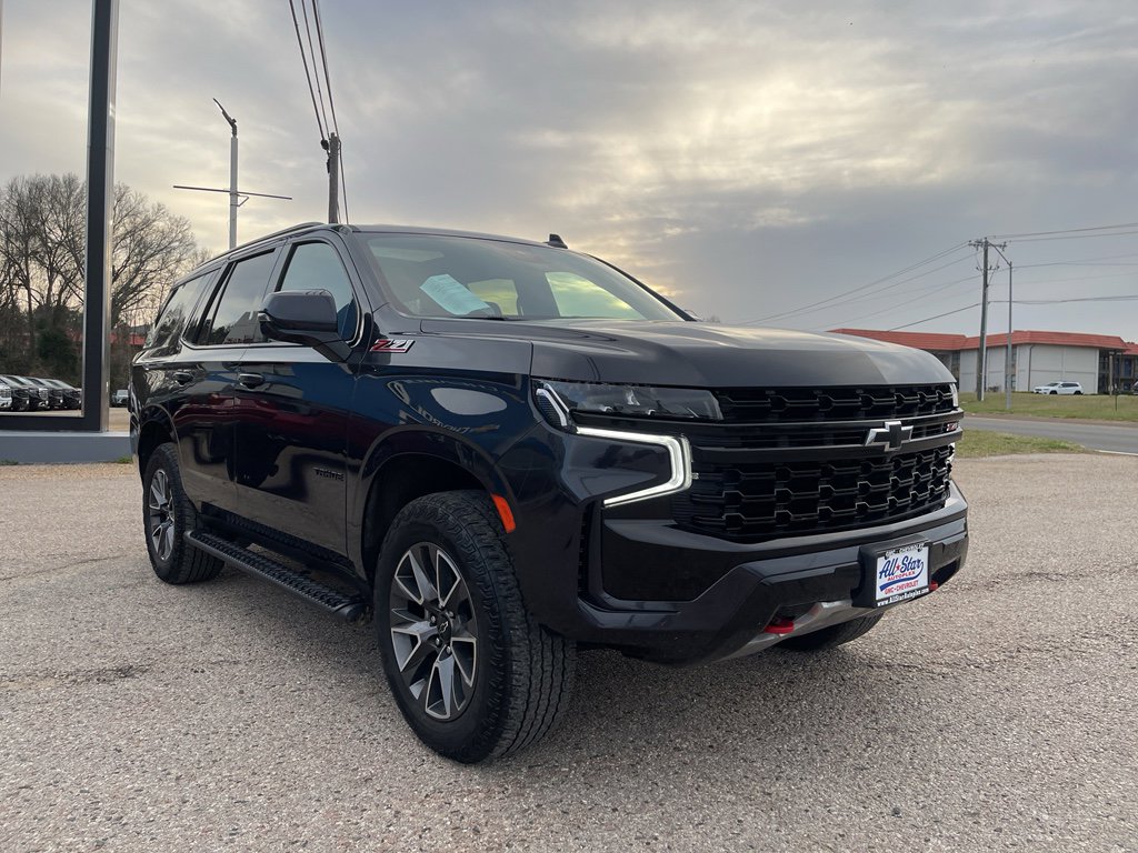 Certified 2024 Chevrolet Tahoe Z71 w/ Luxury Package image 11