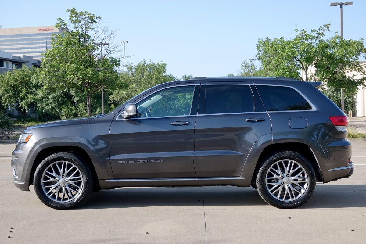 Used 2017 Jeep Grand Cherokee Summit w/ Platinum Series Group image 14