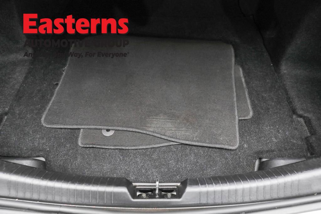 Used 2020 Chevrolet Malibu LT image 9