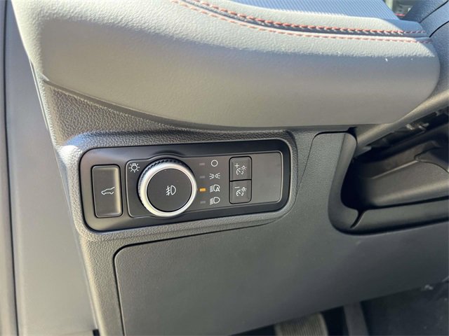 New 2025 Ford Explorer Active w/ Active Comfort Package image 14
