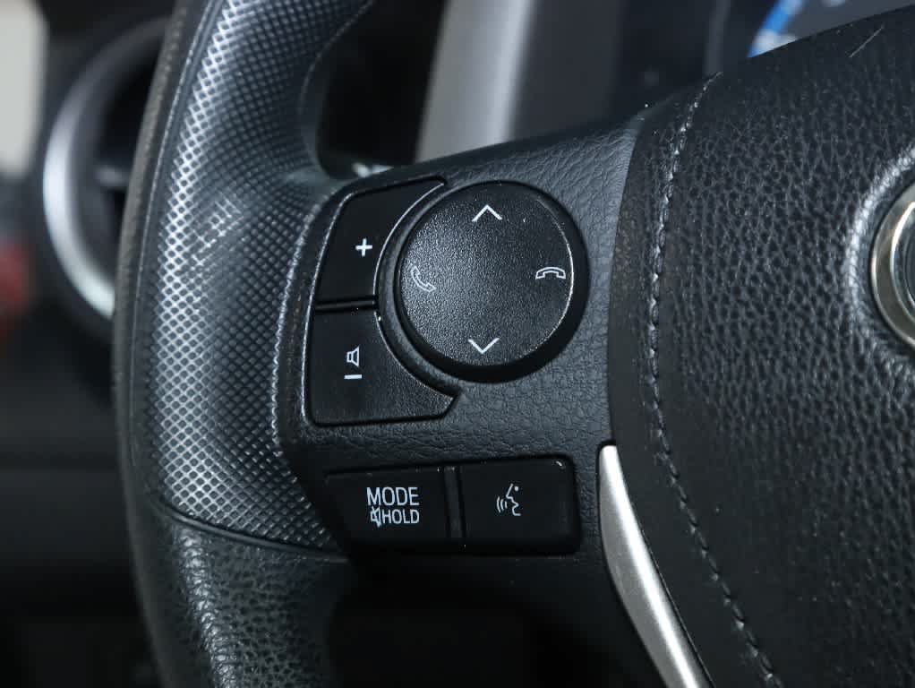 Used 2018 Toyota RAV4 LE w/ All Weather Liner Package AWD/4WD image 22
