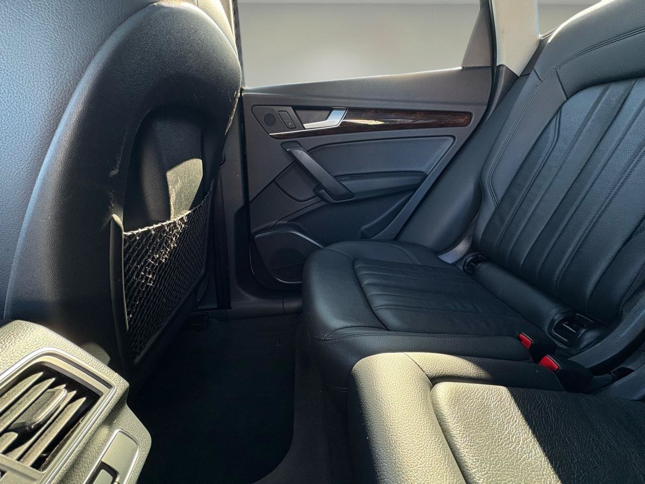 Used 2018 Audi Q5 2.0T Premium AWD/4WD image 28