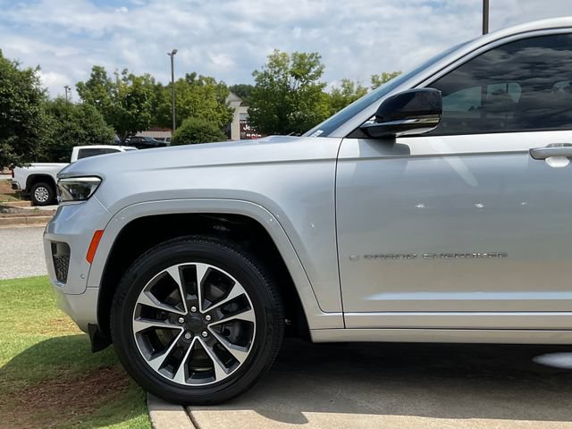 Used 2023 Jeep Grand Cherokee L Overland RWD image 11