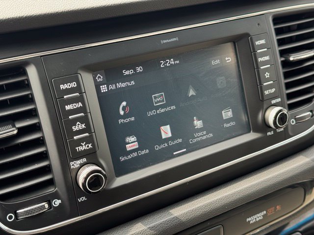 Used 2020 Kia Sedona EX FWD image 2