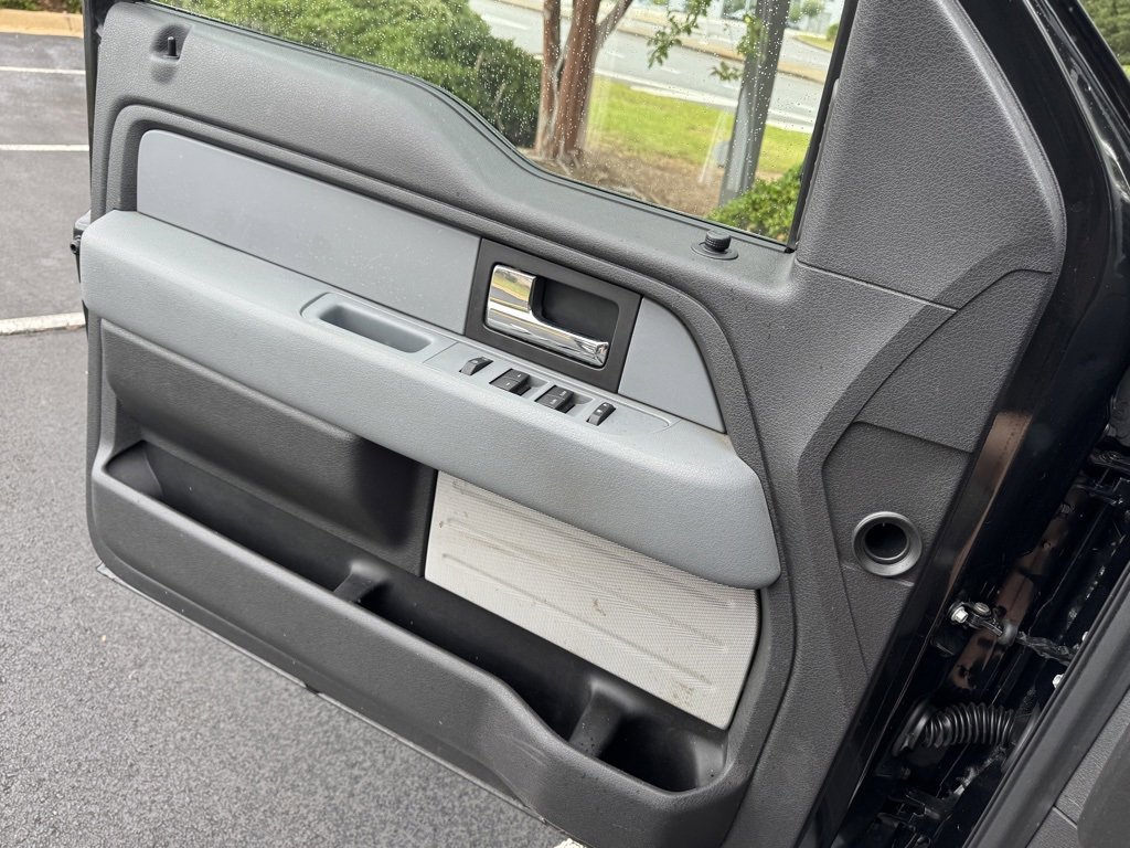 Used 2013 Ford F150 XLT w/ Luxury Equipment Group image 33