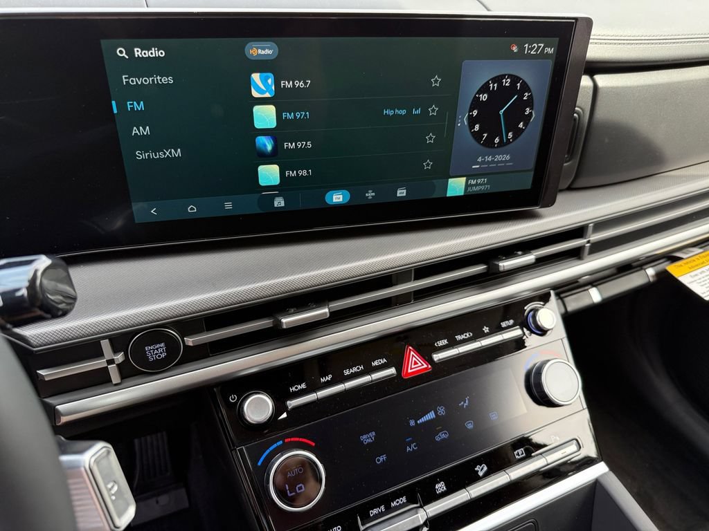New 2026 Hyundai Santa Fe SE AWD/4WD image 18