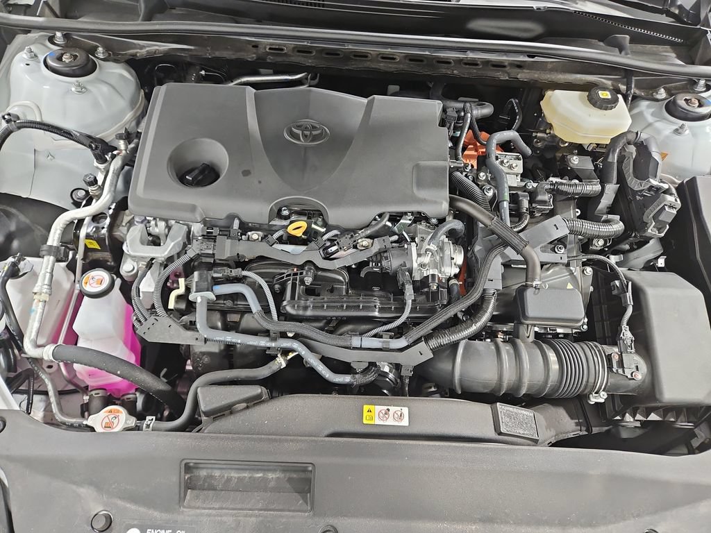 Used 2025 Toyota Camry SE FWD image 20