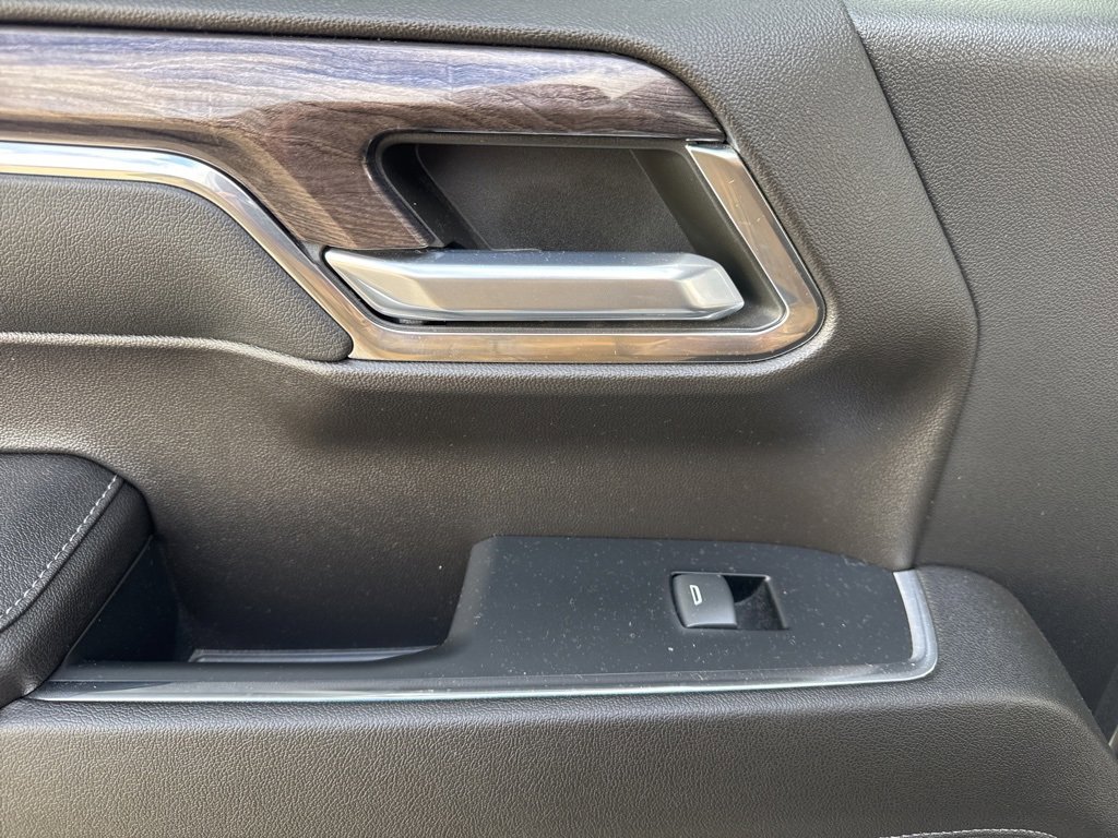 Used 2023 Chevrolet Silverado 1500 LTZ w/ LTZ Premium Package image 22