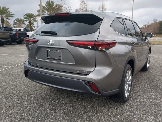 New 2026 Toyota Highlander Limited AWD/4WD image 4