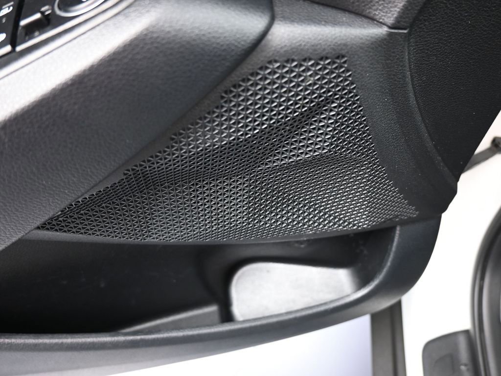 Used 2024 Kia Seltos LX image 14