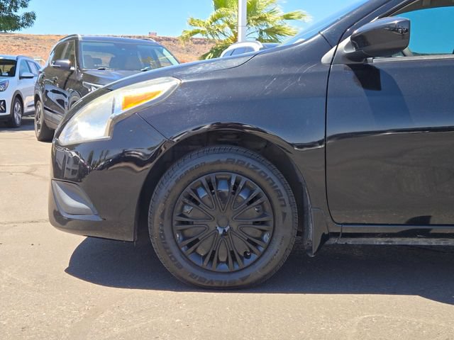 Used 2016 Nissan Versa SV w/ SV Tech Package FWD image 7