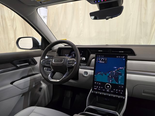 Used 2026 GMC Terrain Denali AWD/4WD image 37