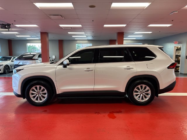 Certified 2024 Toyota Grand Highlander AWD image 6