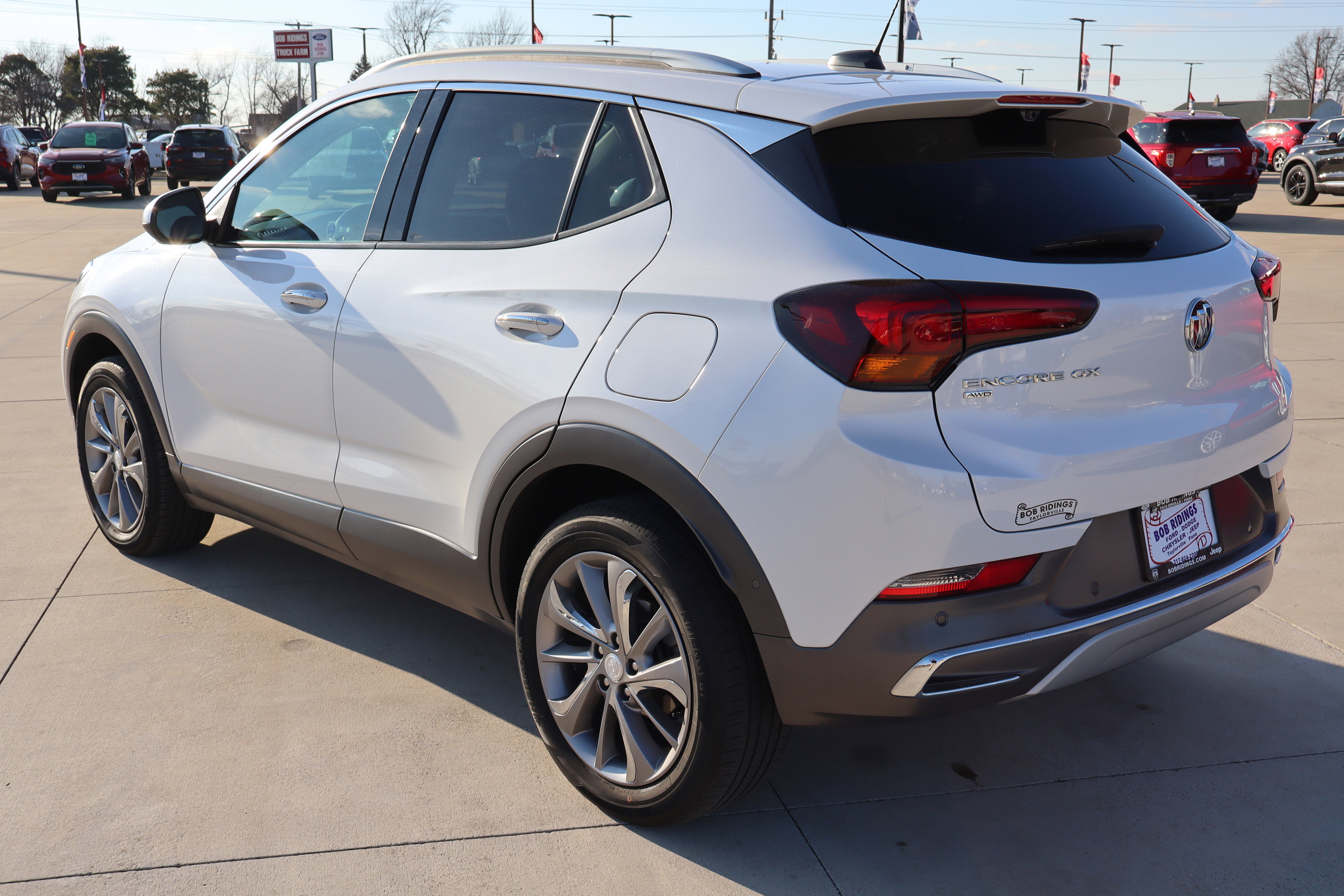 Used 2023 Buick Encore GX Essence w/ Advanced Technology Package image 8