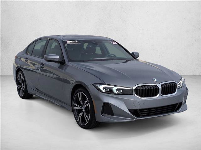 Used 2023 BMW 330i Sedan w/ Driving Assistance Package RWD image 3