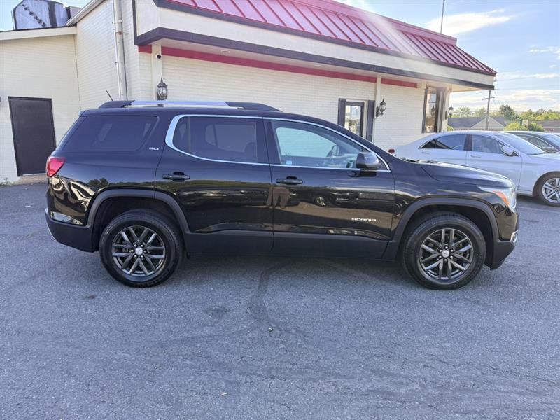 Used 2018 GMC Acadia SLT AWD/4WD image 4