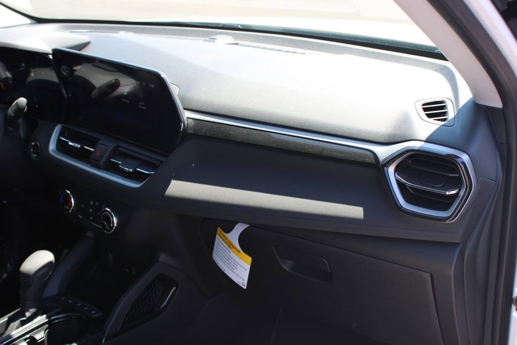 New 2026 Chevrolet TrailBlazer LS FWD image 25