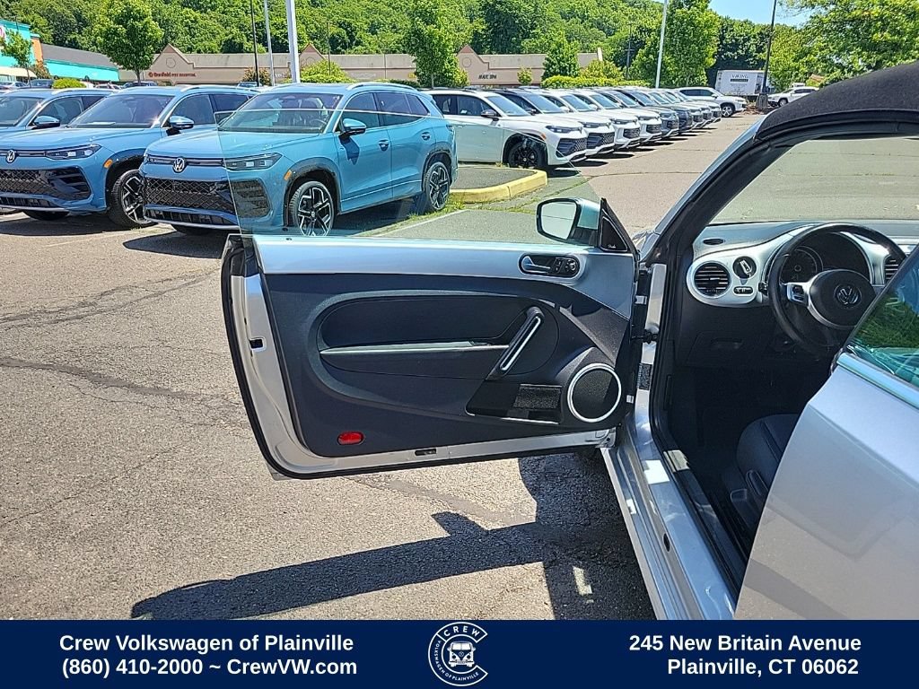 Used 2015 Volkswagen Beetle 1.8T FWD image 36