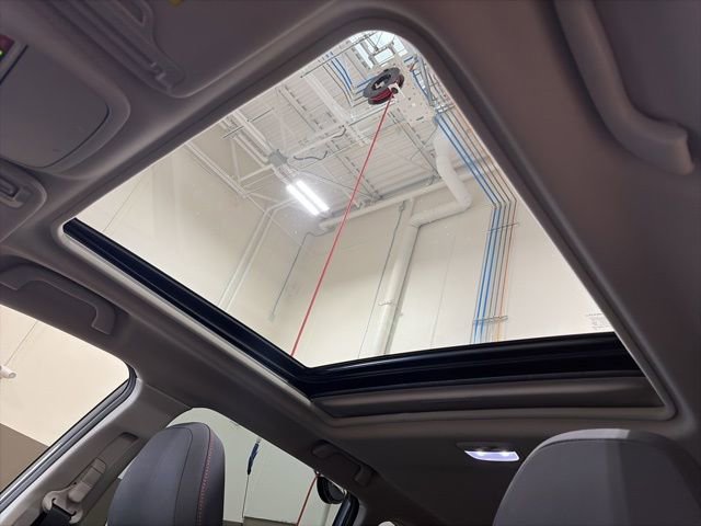 Used 2023 Subaru Forester Sport image 9