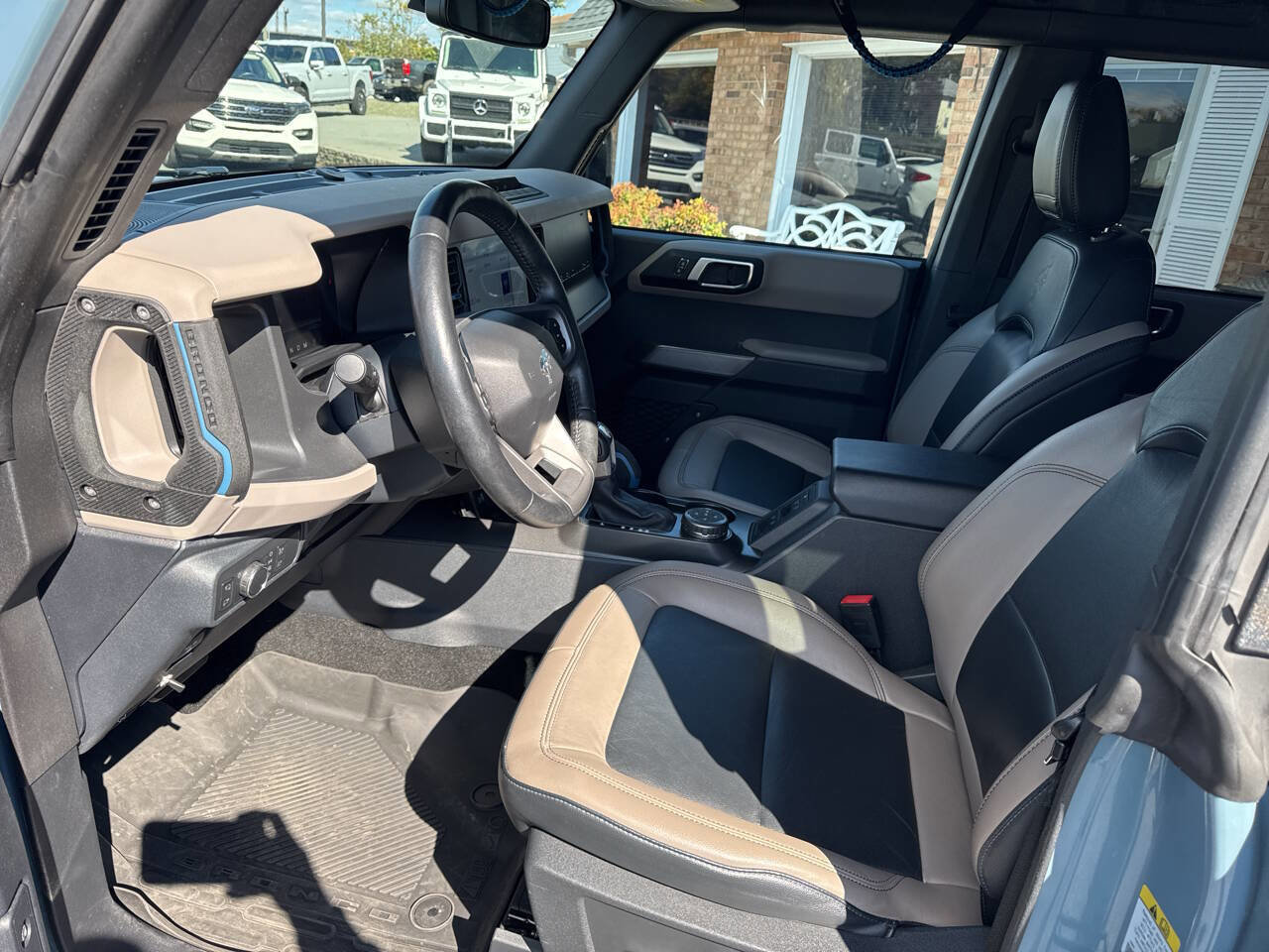 Used 2022 Ford Bronco Wildtrak image 18