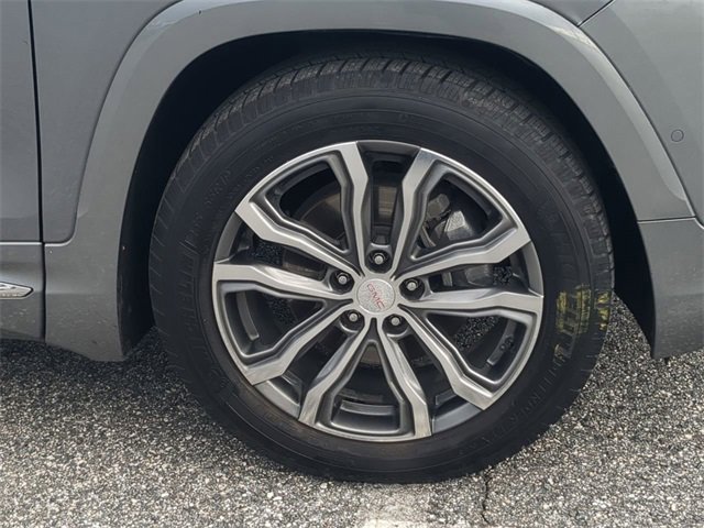 Used 2019 GMC Terrain Denali w/ Advanced Safety Package image 11
