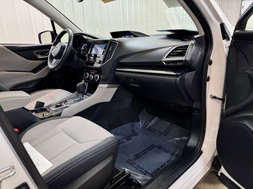 Used 2023 Subaru Forester Premium image 26
