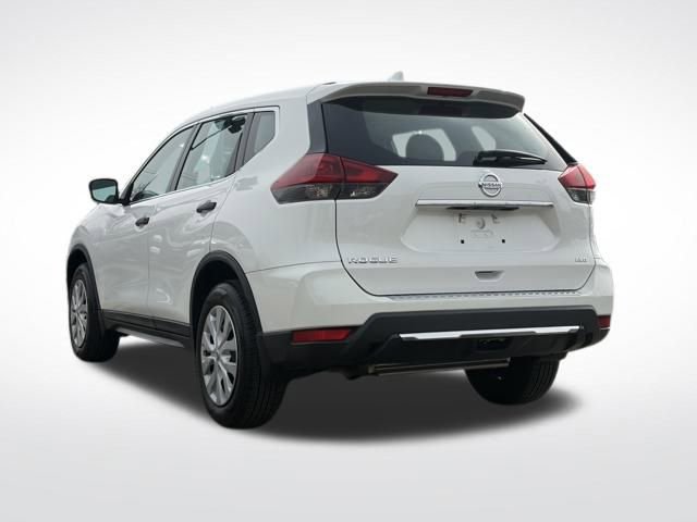 Used 2018 Nissan Rogue S image 18
