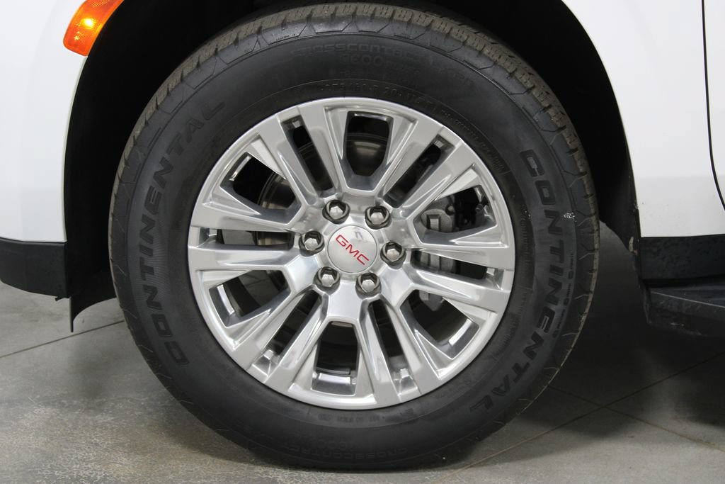 Used 2024 GMC Yukon Denali RWD image 21