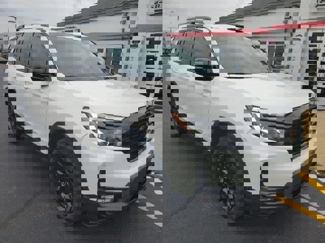 Used 2025 Honda Passport Black Edition