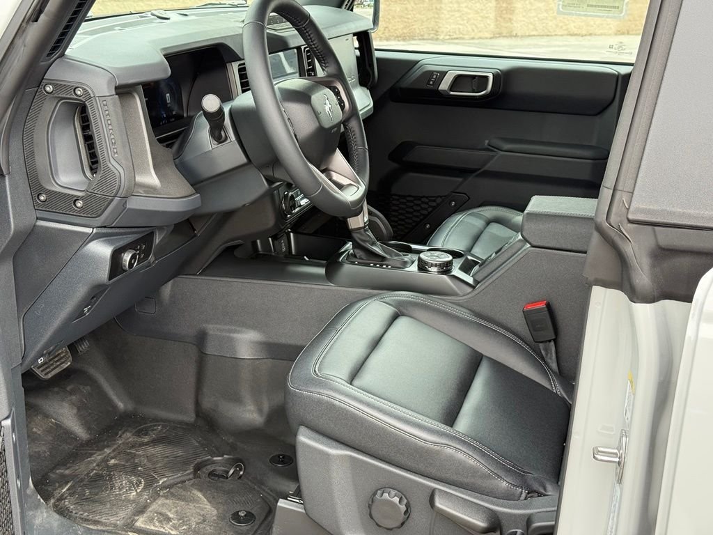 New 2026 Ford Bronco Badlands AWD/4WD image 5