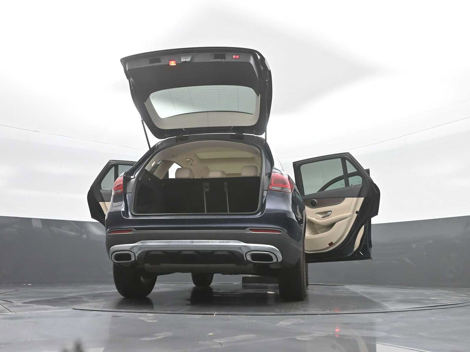 Used 2022 Mercedes-Benz GLC 300 4MATIC image 41