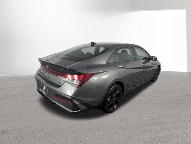 New 2026 Hyundai Elantra Sport FWD image 12