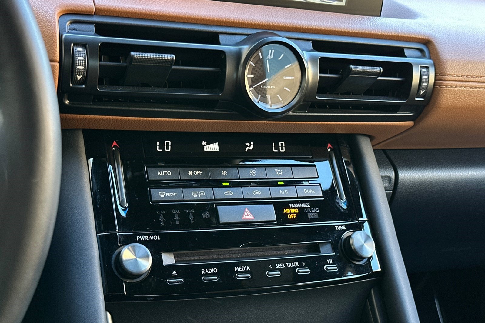 Certified 2025 Lexus IS 300 F Sport RWD image 20