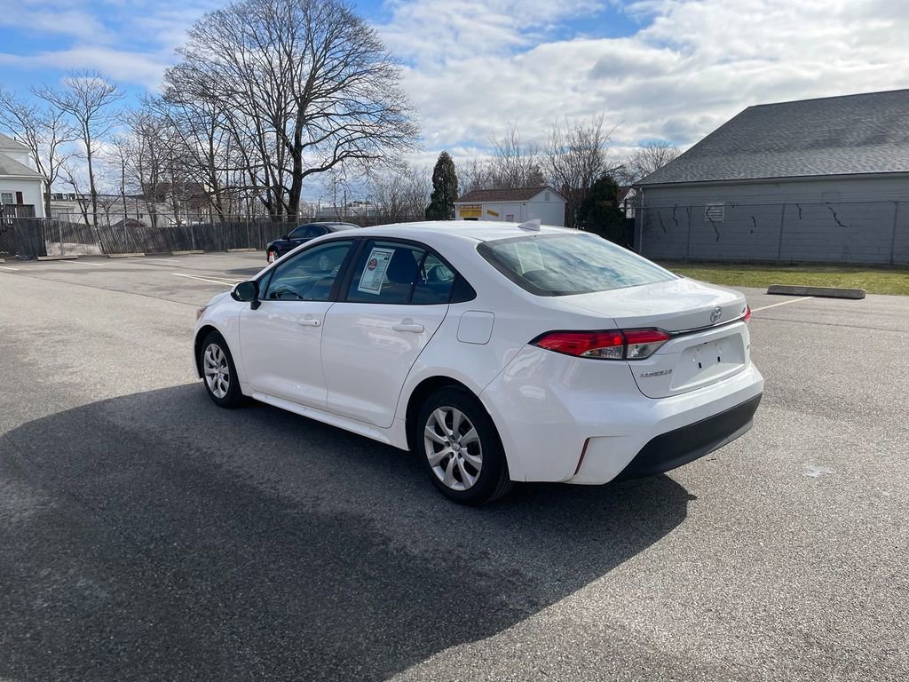 Used 2023 Toyota Corolla LE FWD image 8