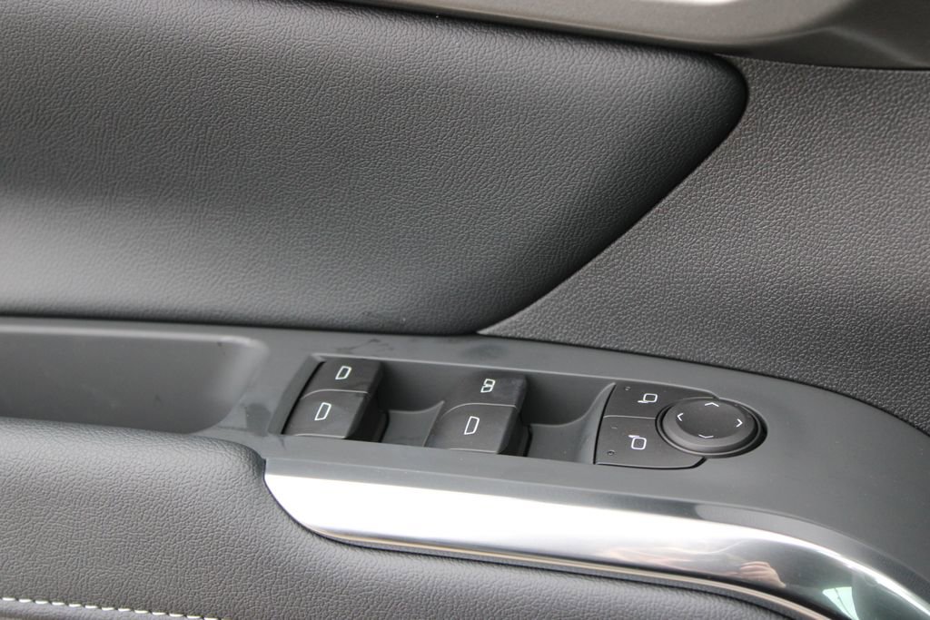 New 2026 Chevrolet Traverse LT w/ Enhanced Driving Package image 35