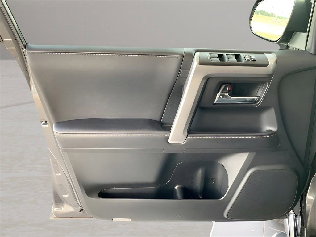 Used 2023 Toyota 4Runner TRD Sport image 11