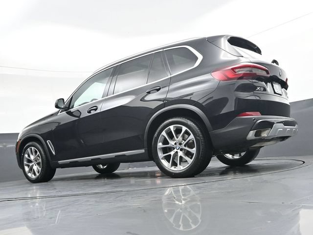 Used 2023 BMW X5 xDrive40i AWD/4WD image 39