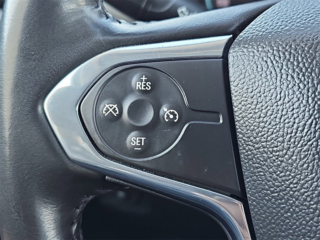 Certified 2021 Chevrolet Traverse LT w/ LT Premium Package image 18