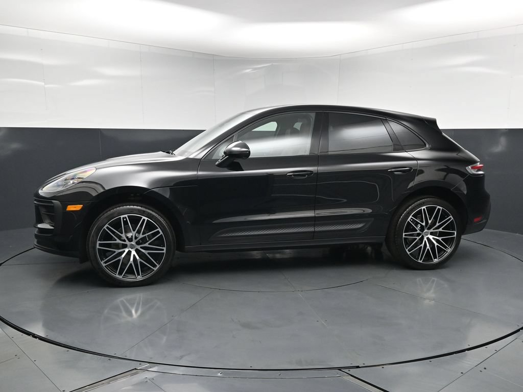 New 2026 Porsche Macan AWD/4WD image 2