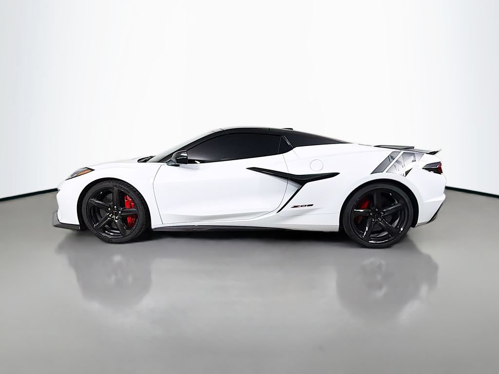 Used 2023 Chevrolet Corvette Z06 w/ Battery Protection Package RWD image 9