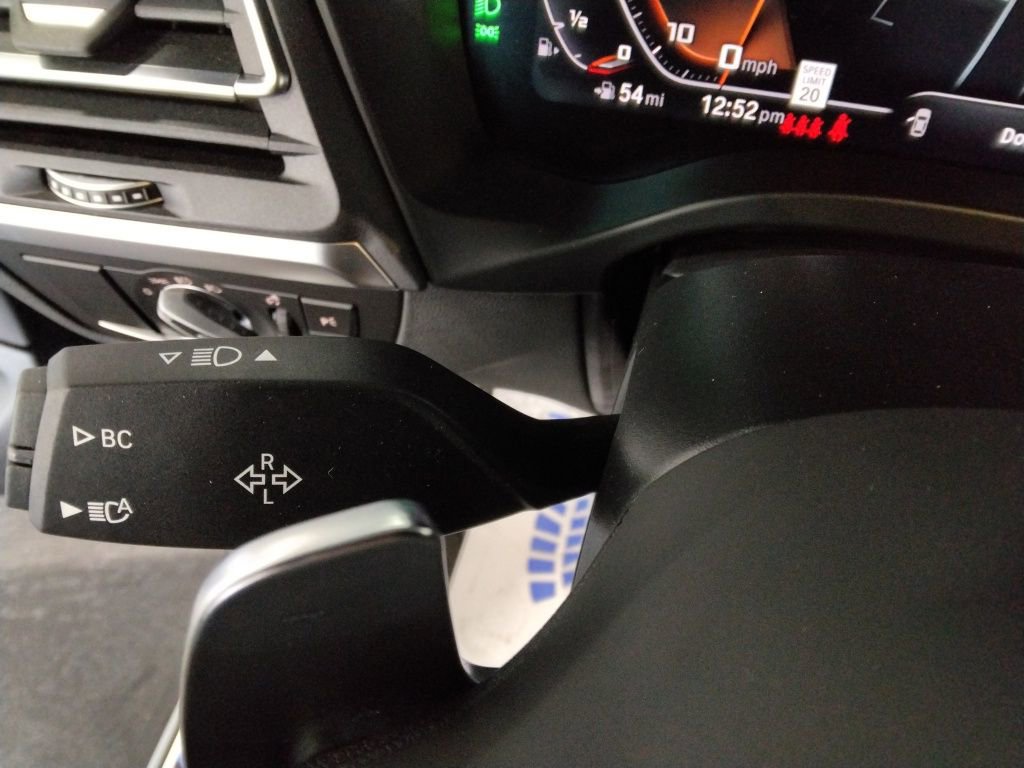 Used 2023 BMW X4 M40i image 13