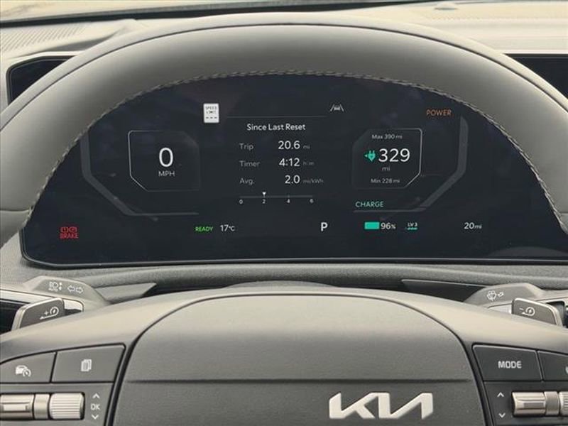 New 2025 Kia EV6 Light w/ Light LR Technology Package RWD image 20