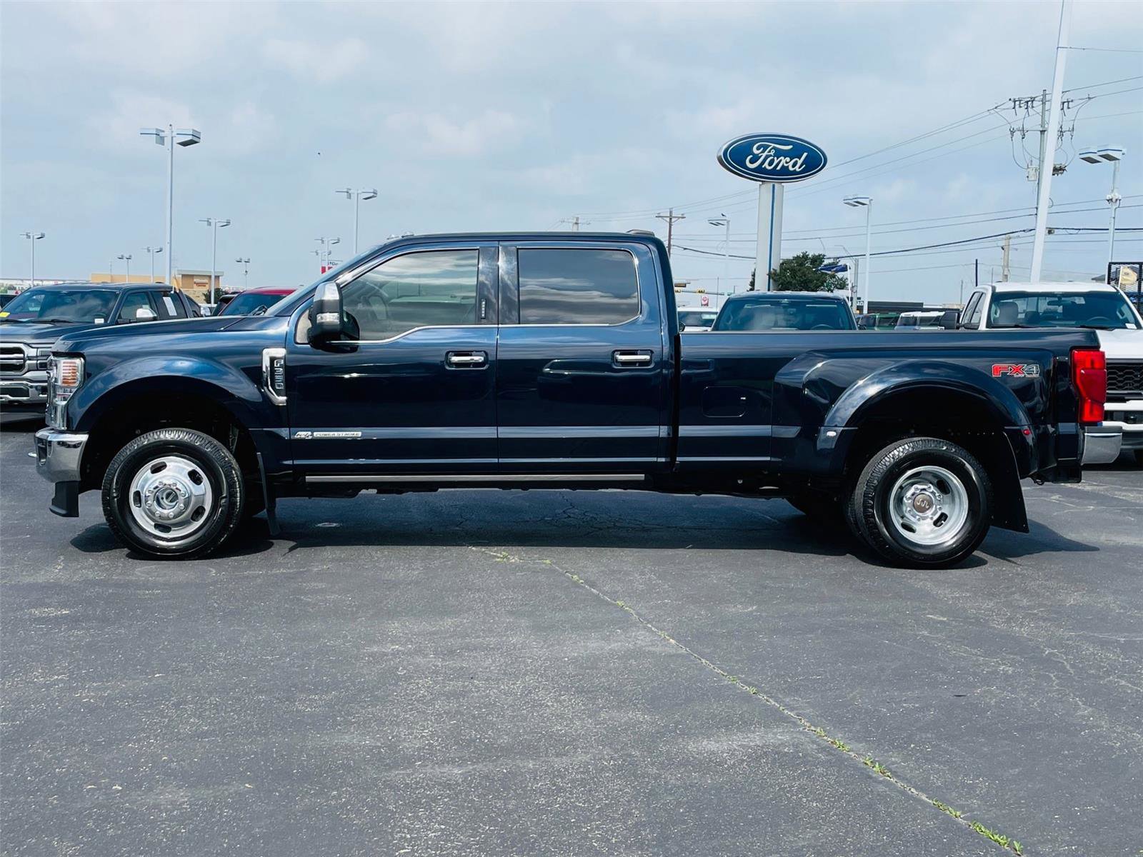 Certified 2022 Ford F350 King Ranch w/ King Ranch Ultimate Package AWD/4WD image 7