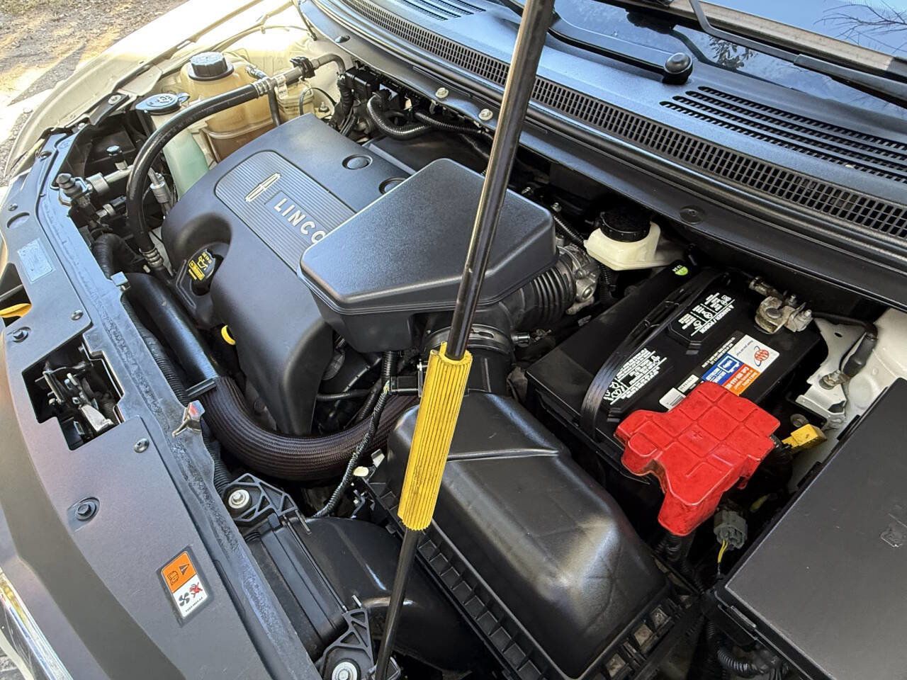 Used 2011 Lincoln MKX 2WD w/ 102A Rapid Spec Order Code image 20