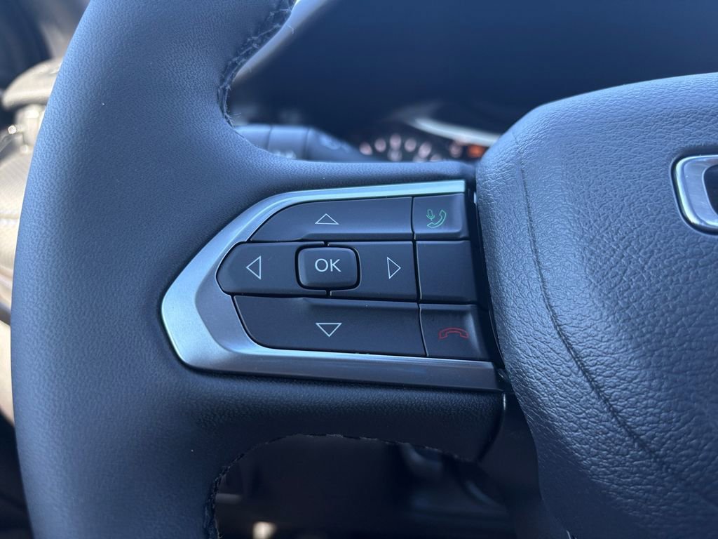 New 2026 Jeep Compass Latitude image 15