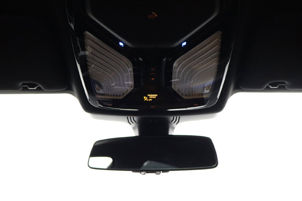 Used 2023 BMW 530e w/ M Sport Package RWD image 28