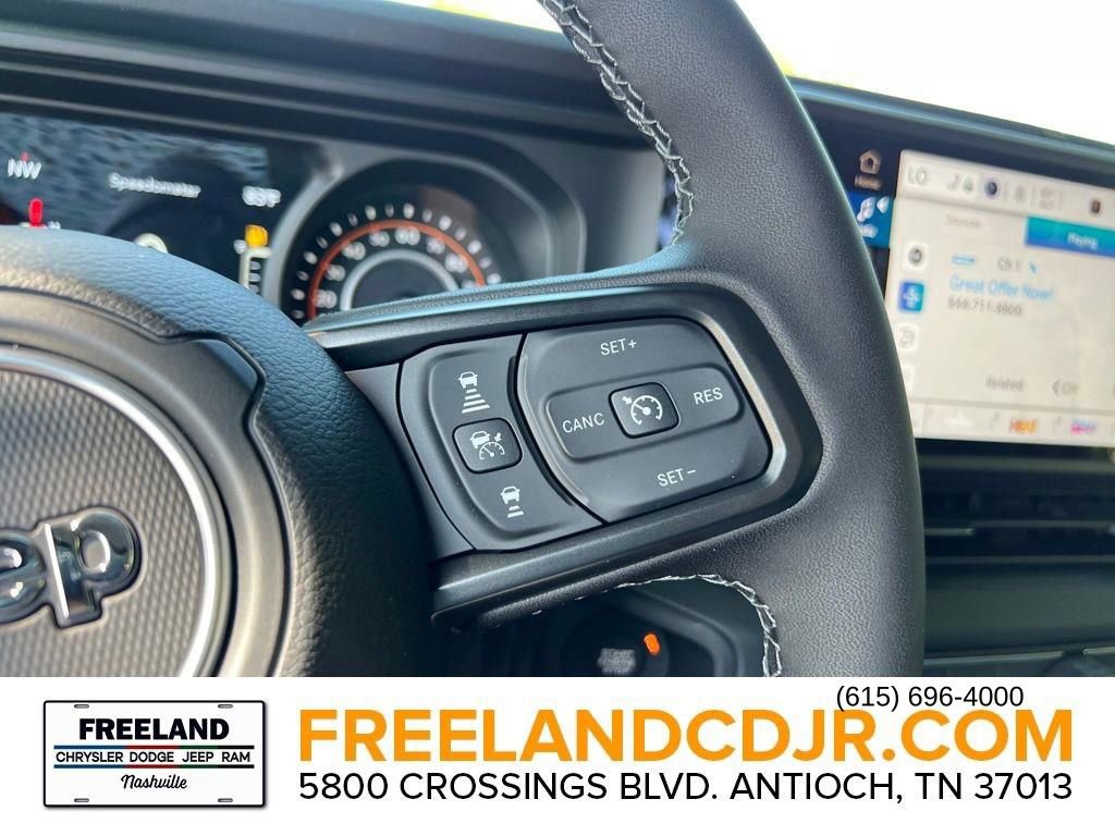 New 2025 Jeep Gladiator High Tide image 12